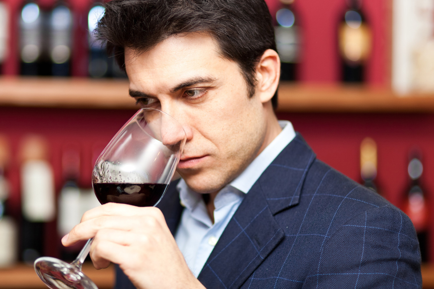 Làm sao biết rượu vang có chất lượng không?